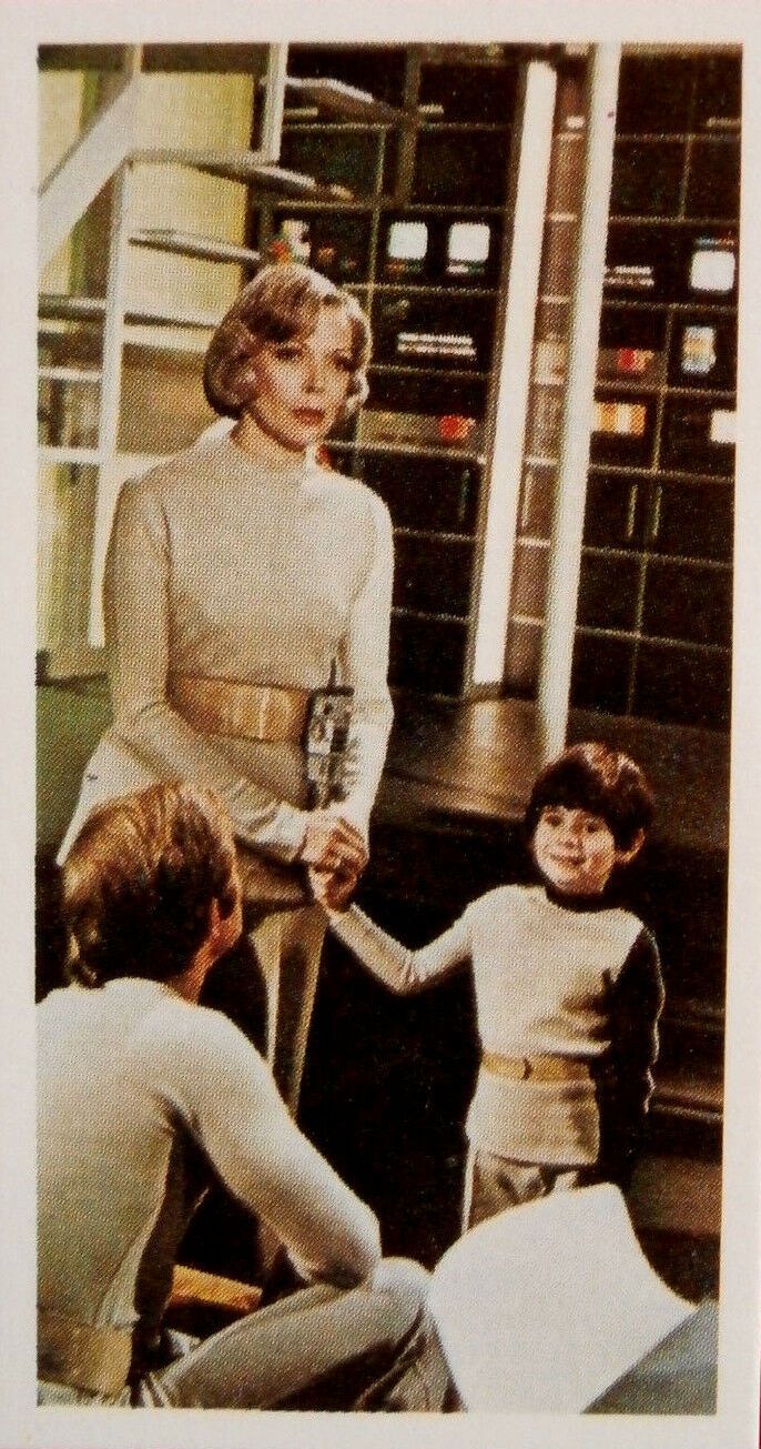SPACE 1999 TRADING CARDS #01